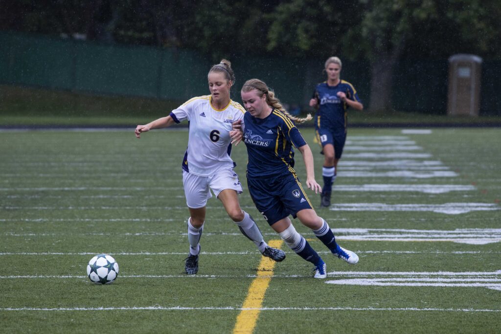 Golden Hawks vs Windsor ends in draw
