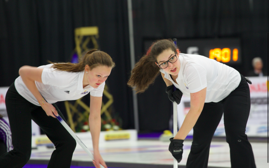 Hawks fall behind at U-Sports National Curling Championships