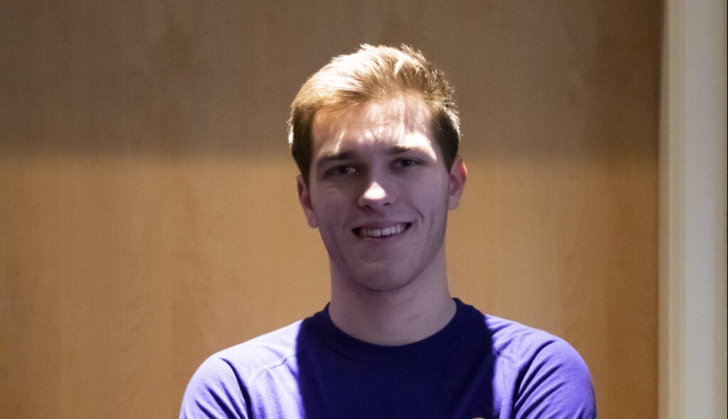 First-year runner Devon Mundy competing with autoimmune disease