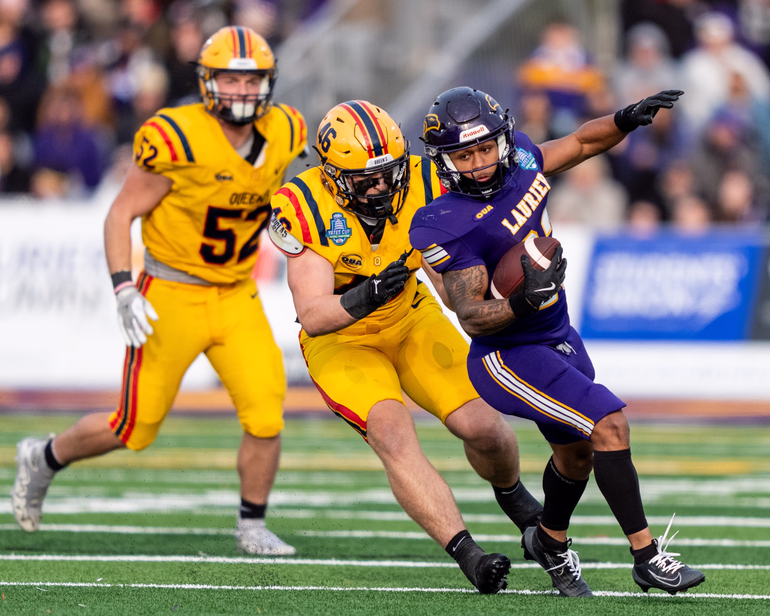 Queen’s Gaels Upset Laurier Golden Hawks in 117th Yeates Cup 